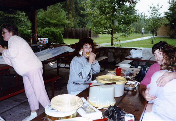 Family Reunion 1989 Rhonda, Betty, John and Diane