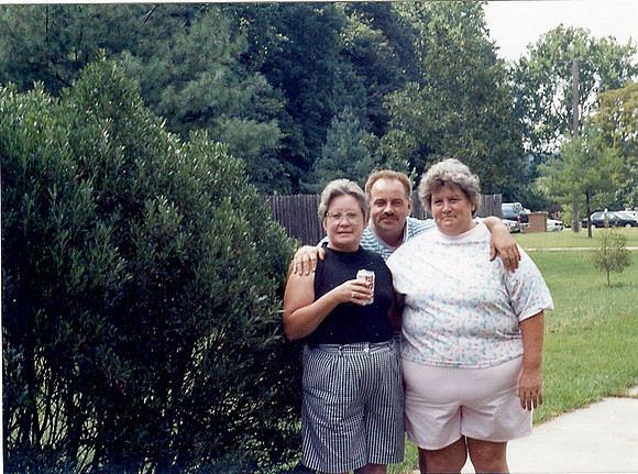 Family Reunion Janet, Joyce and Bobby