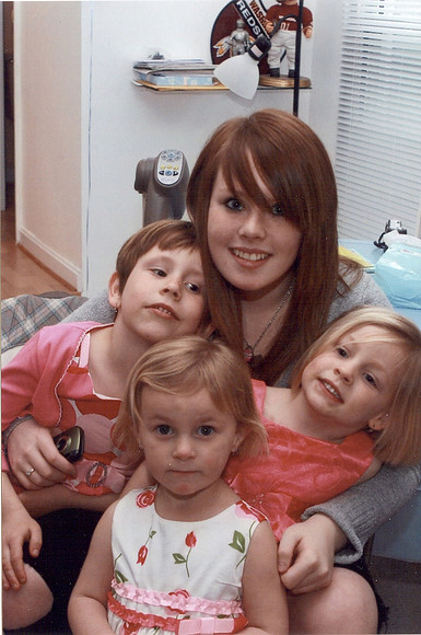Kristin, Star, Sky and Sunny 2009