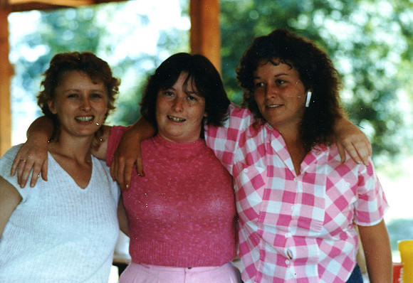 Family Reunion 1986 Terrie, Pam and Paula