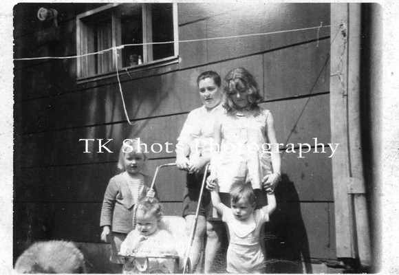 Joyce, Terrie, Paula, Evelyn and Norman